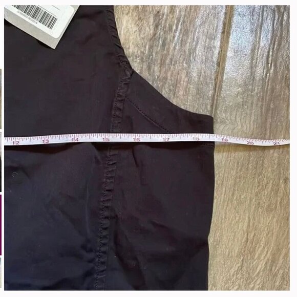 Everlane | The easy Shell Tank - Picture 3 of 8